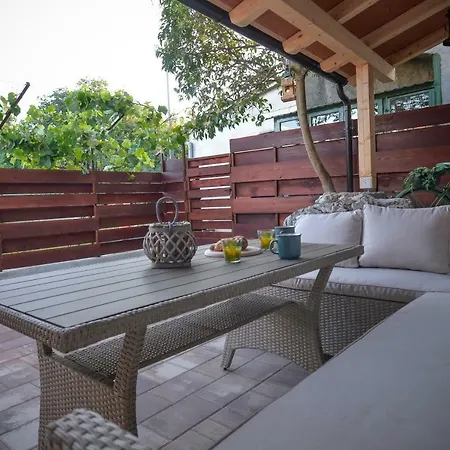 Апартаменты Vintage Garden