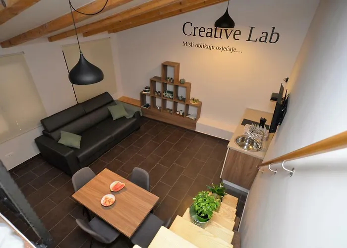 Apartment Vintage Garden