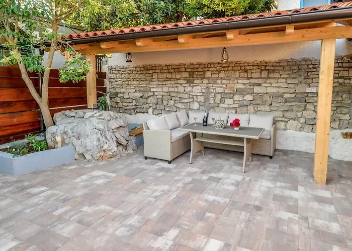 Apartment Vintage Garden Pula