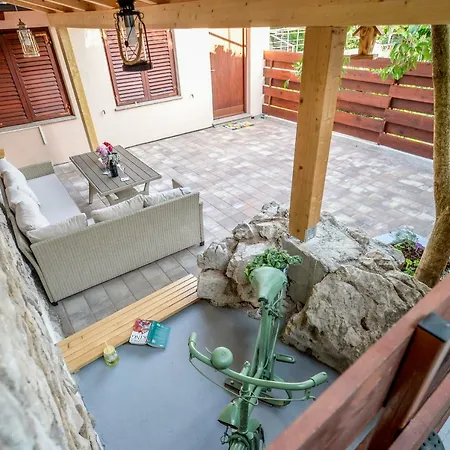 Vintage Garden Apartman Pula