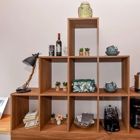 Vintage Garden * Pula